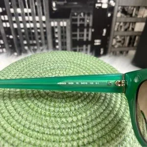 kate spade | Accessories | Kate Spade Aishas X59 Sunglasses  display picture 2